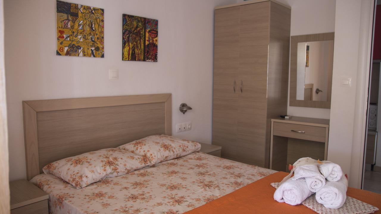 Apartament Four Seasons 2 Paralía Zewnętrze zdjęcie